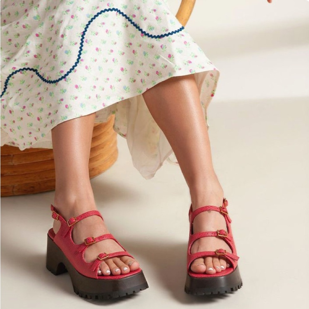 Charlotte Stone Ira Sandal - Sienna